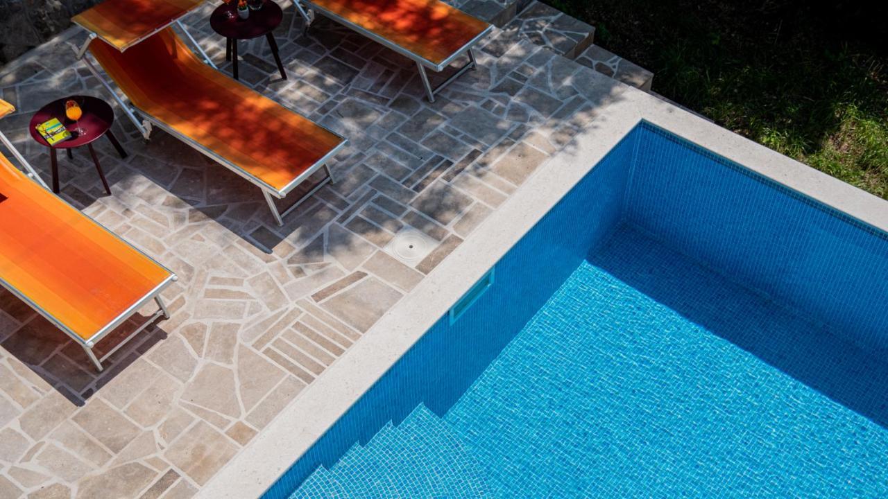 Villa Toscana With A Pool Tivat Bagian luar foto